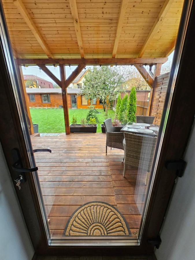 Arbor Inn Braşov Buitenkant foto