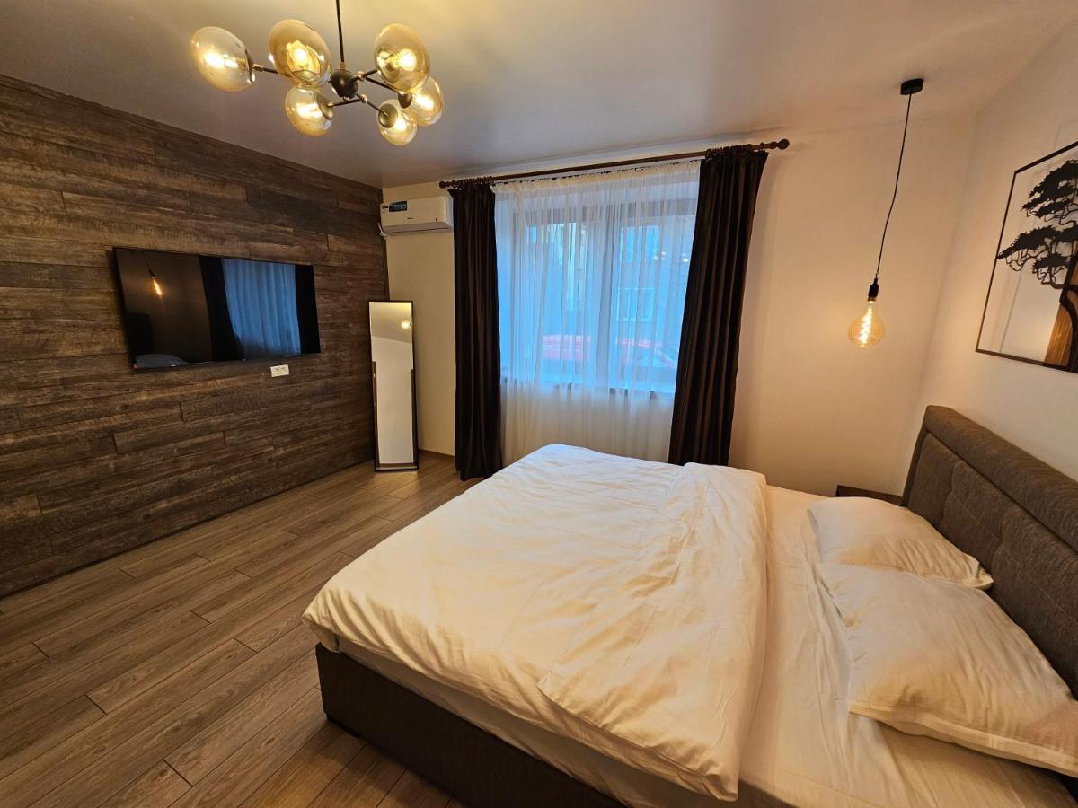 Arbor Inn Braşov Buitenkant foto