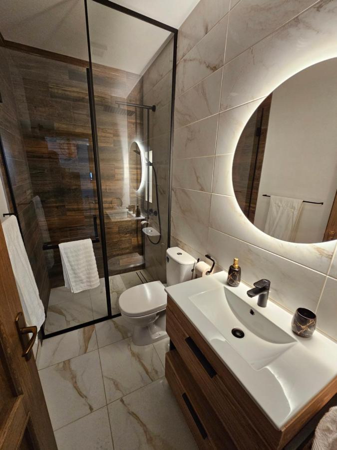 Arbor Inn Braşov Buitenkant foto