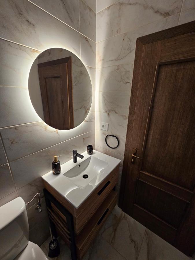 Arbor Inn Braşov Buitenkant foto